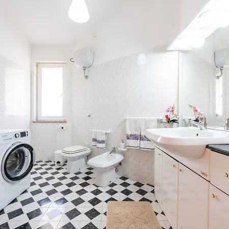 Casa Marika - - Chia